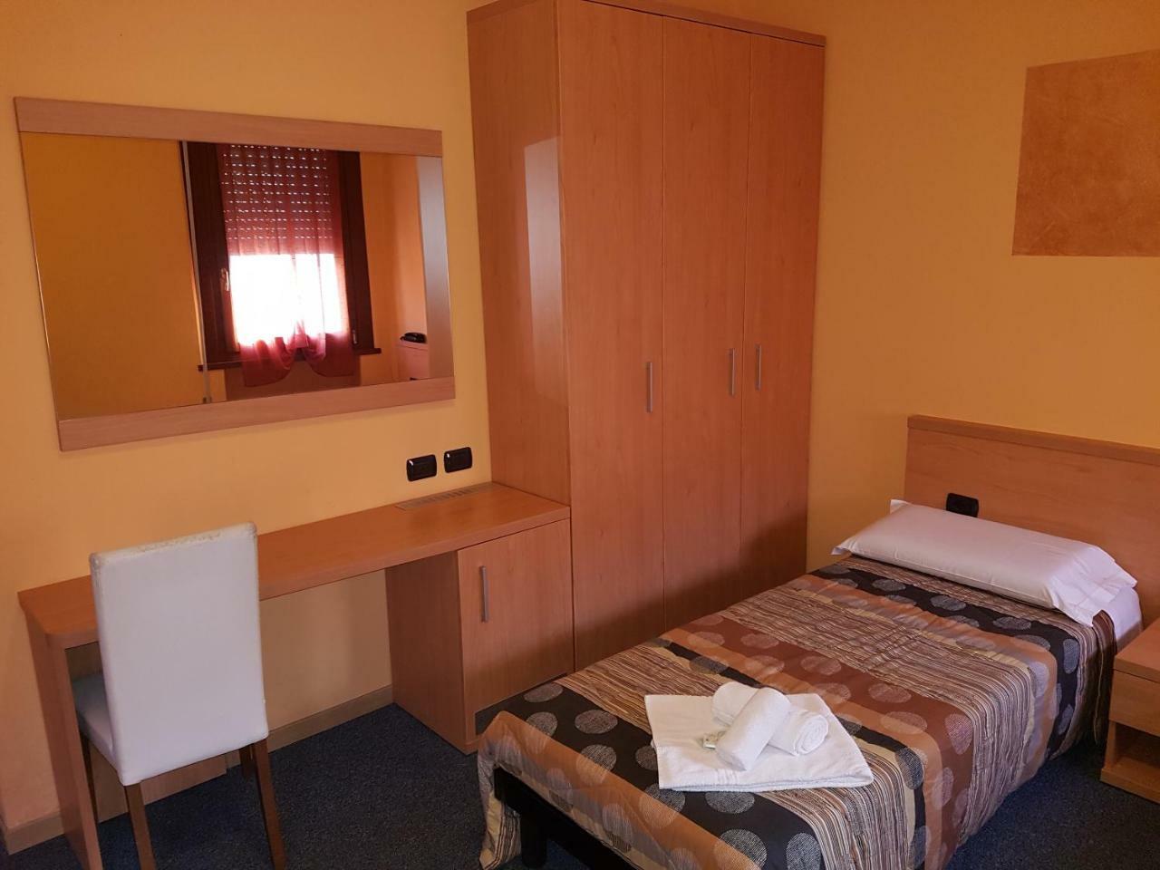 Albergo Ristorante Al Gallo Sanguinetto Zewnętrze zdjęcie